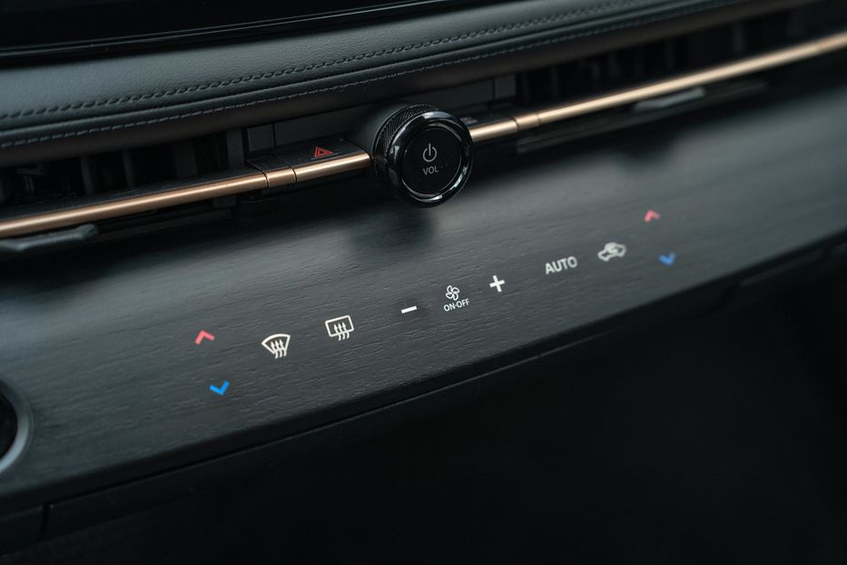 Продам Nissan 200 Ariya 2024 года в Черновцах