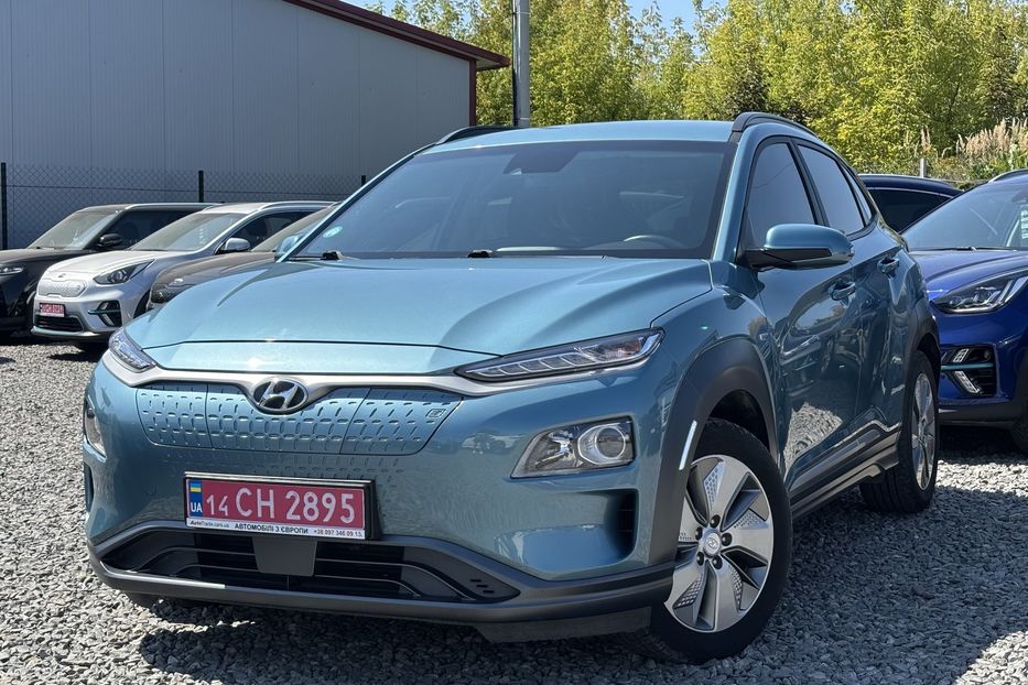 Продам Hyundai Kona 39 квт  2020 года в Львове