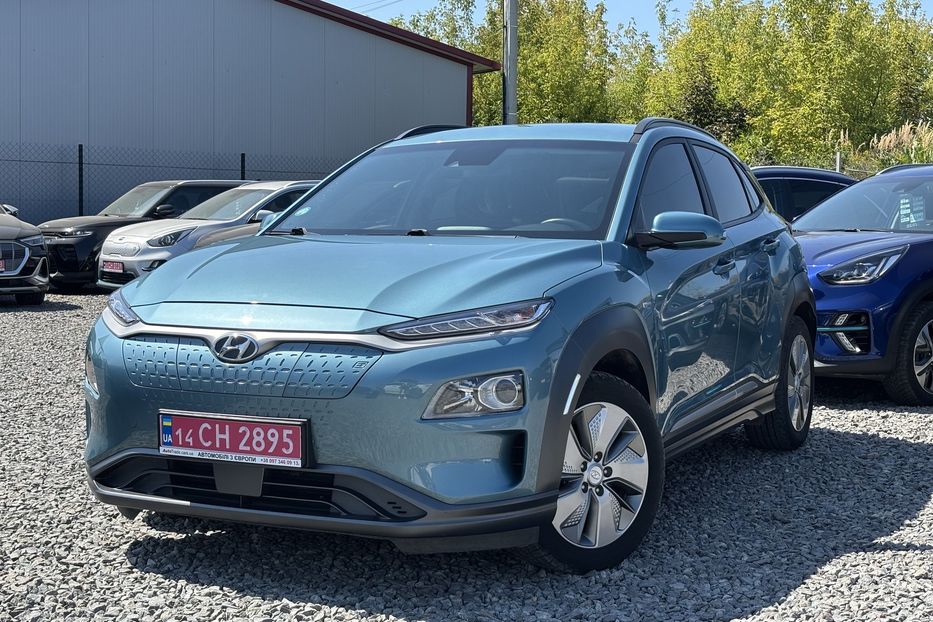 Продам Hyundai Kona 39 квт  2020 года в Львове