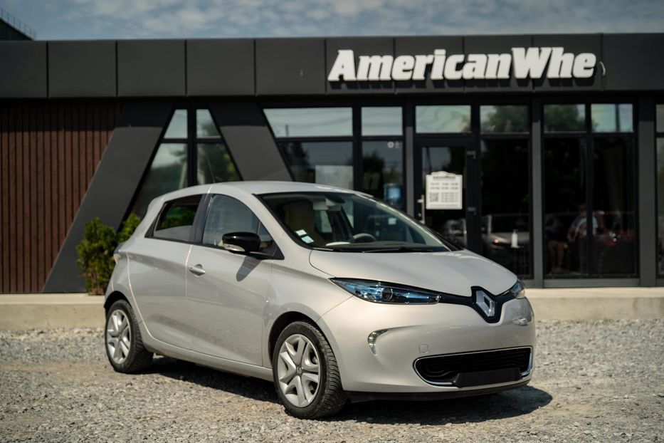 Продам Renault Zoe 2016 года в Черновцах