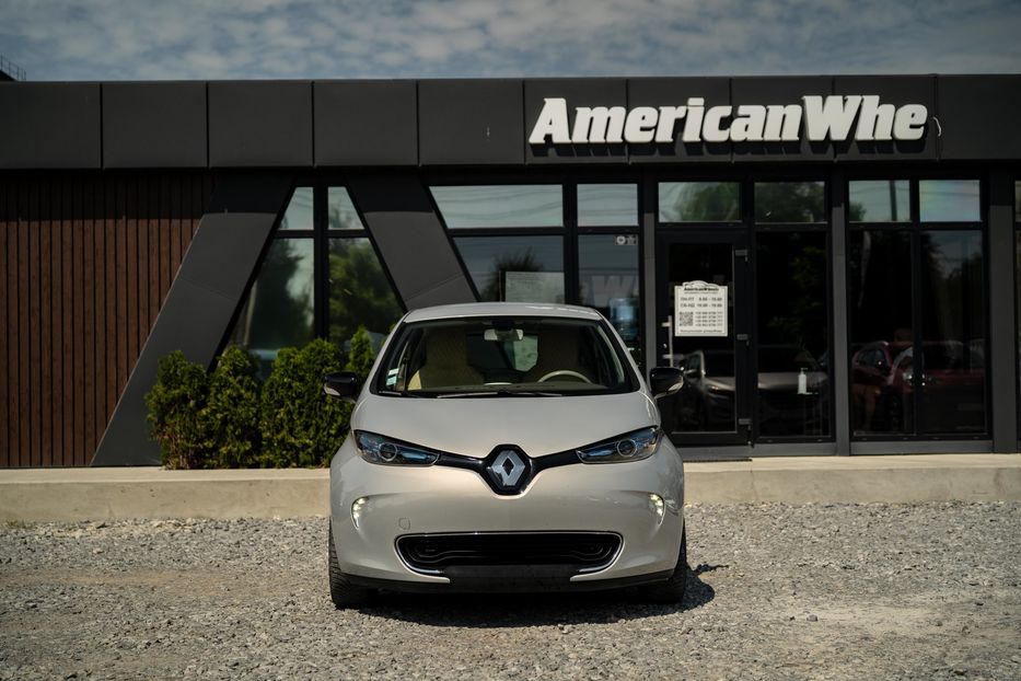 Продам Renault Zoe 2016 года в Черновцах