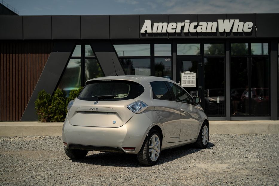 Продам Renault Zoe 2016 года в Черновцах