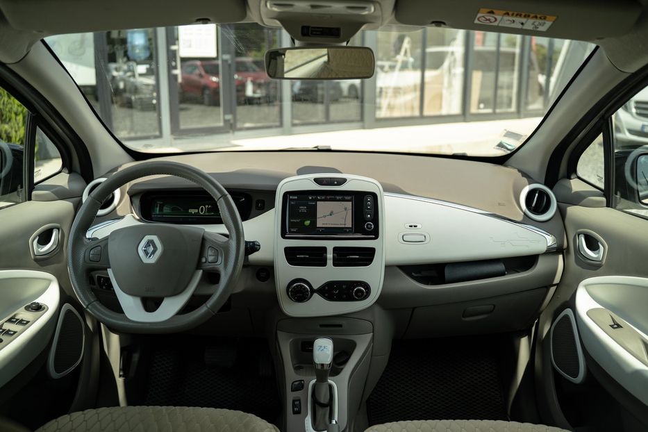 Продам Renault Zoe 2016 года в Черновцах