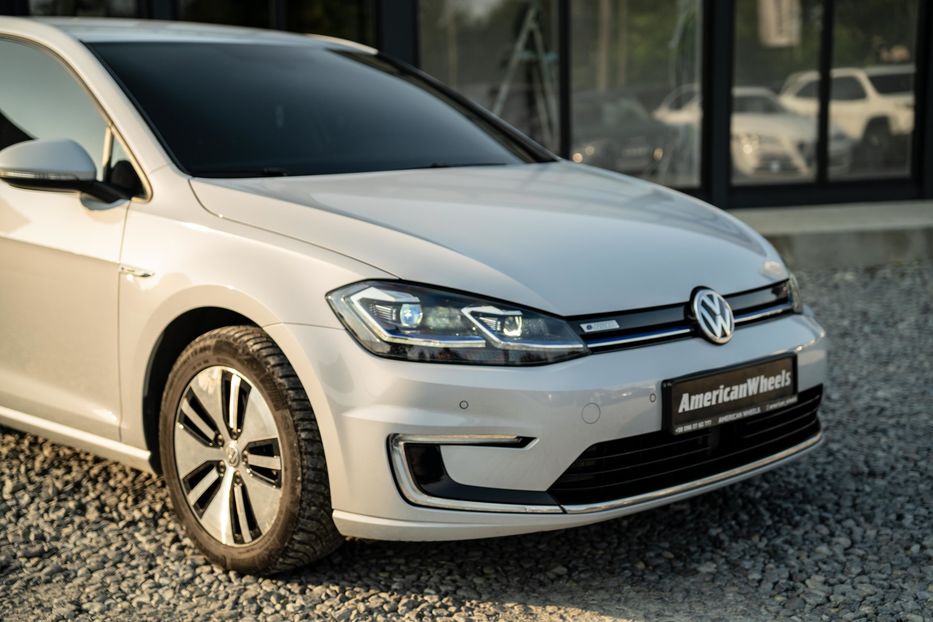 Продам Volkswagen e-Golf 2018 года в Черновцах