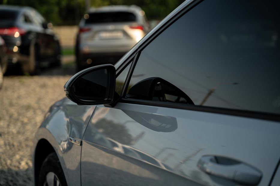 Продам Volkswagen e-Golf 2018 года в Черновцах