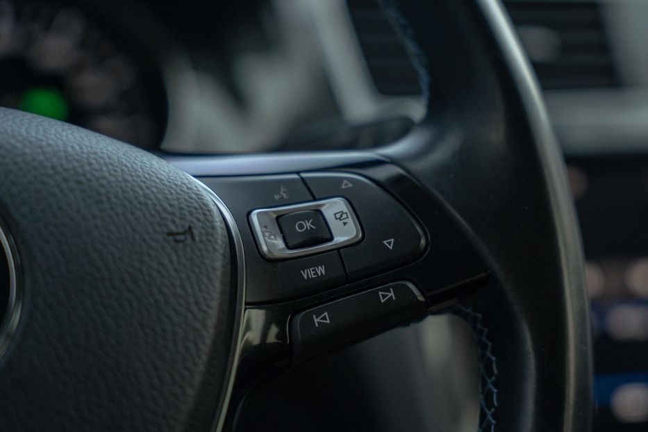 Продам Volkswagen e-Golf 2018 года в Черновцах