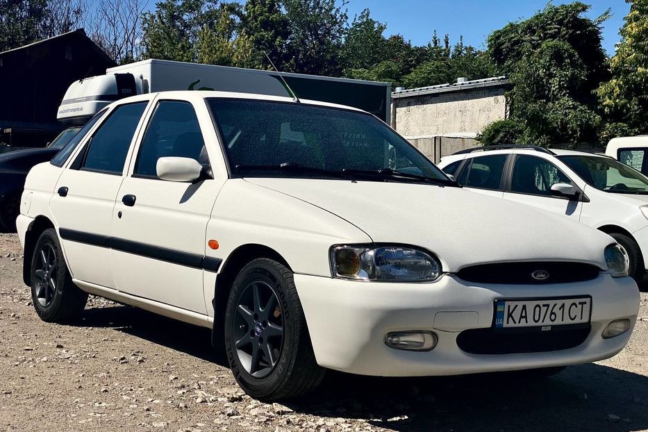Продам Ford Escort 2000 года в Днепре