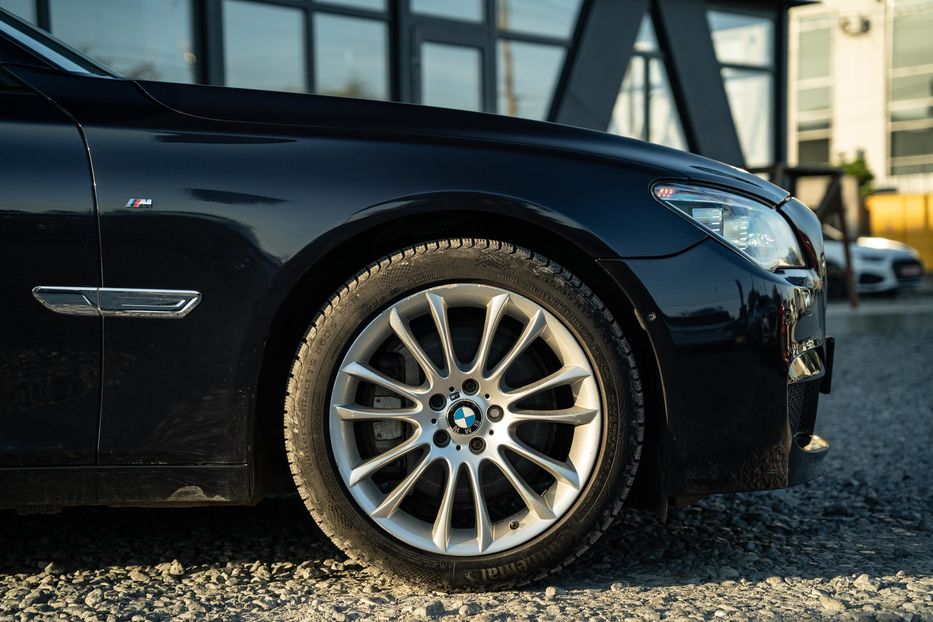 Продам BMW 740 Ld Xdrive 2014 года в Черновцах