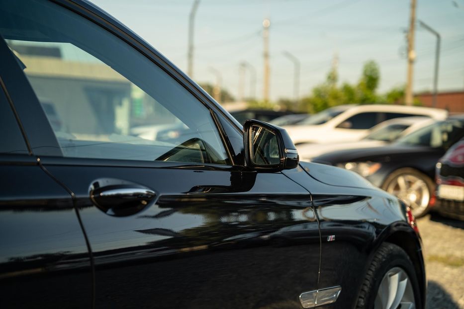Продам BMW 740 Ld Xdrive 2014 года в Черновцах