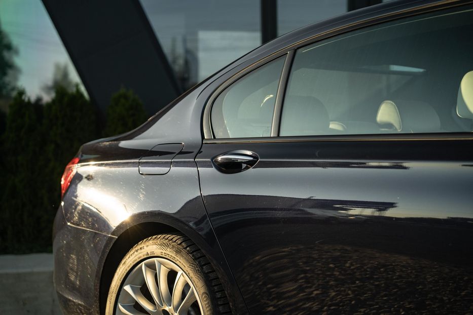 Продам BMW 740 Ld Xdrive 2014 года в Черновцах