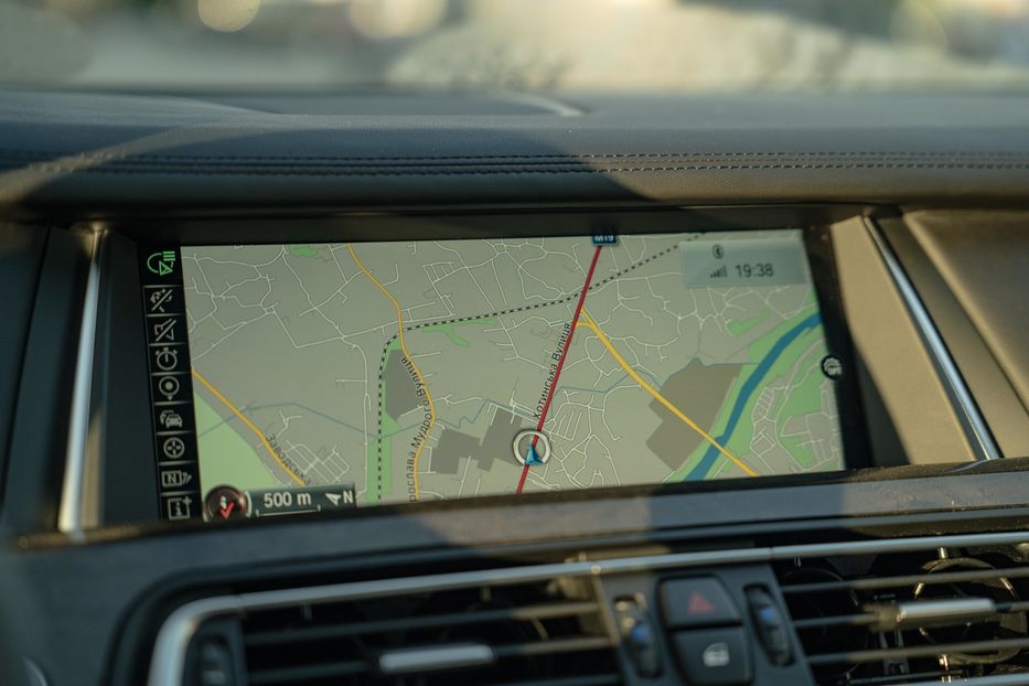 Продам BMW 740 Ld Xdrive 2014 года в Черновцах