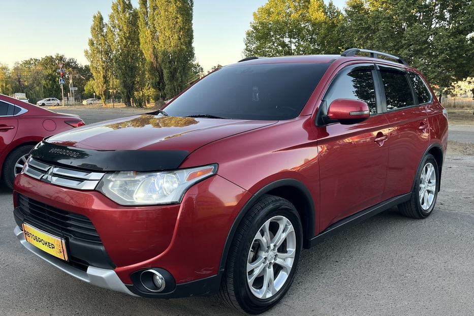 Продам Mitsubishi Outlander 7 місць 2014 года в Николаеве