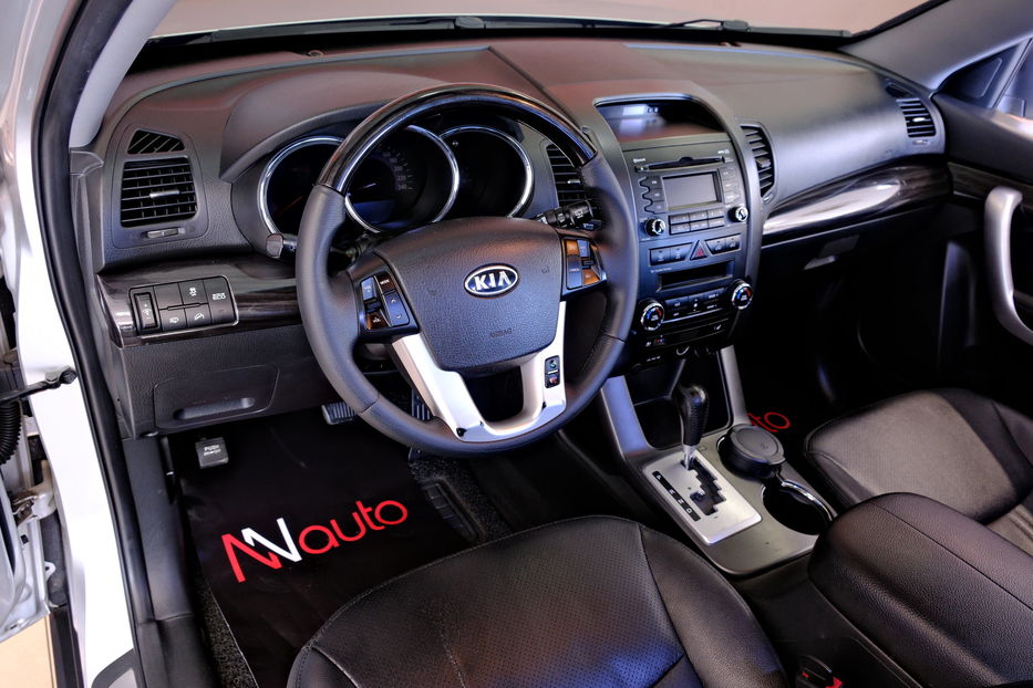 Продам Kia Sorento 2011 года в Одессе