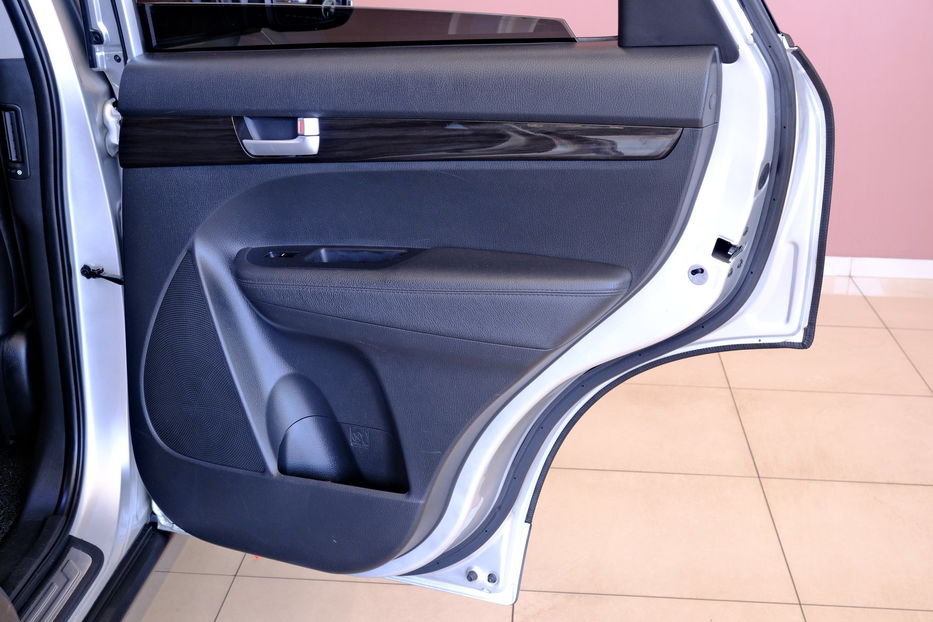 Продам Kia Sorento 2011 года в Одессе