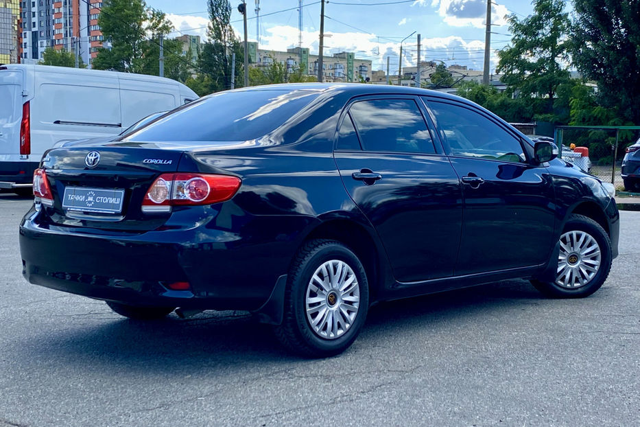 Продам Toyota Corolla 2011 года в Киеве
