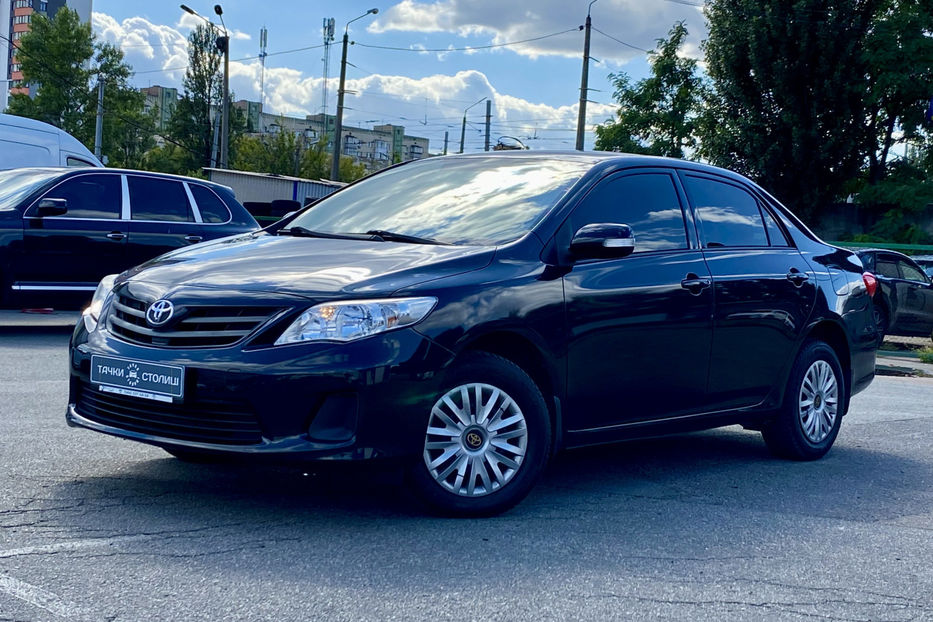 Продам Toyota Corolla 2011 года в Киеве