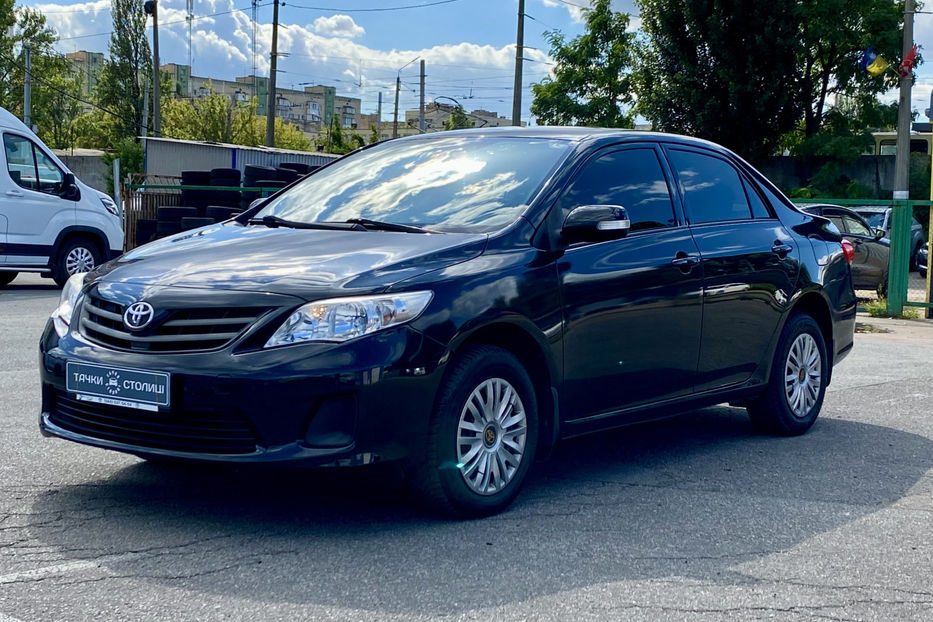 Продам Toyota Corolla 2011 года в Киеве