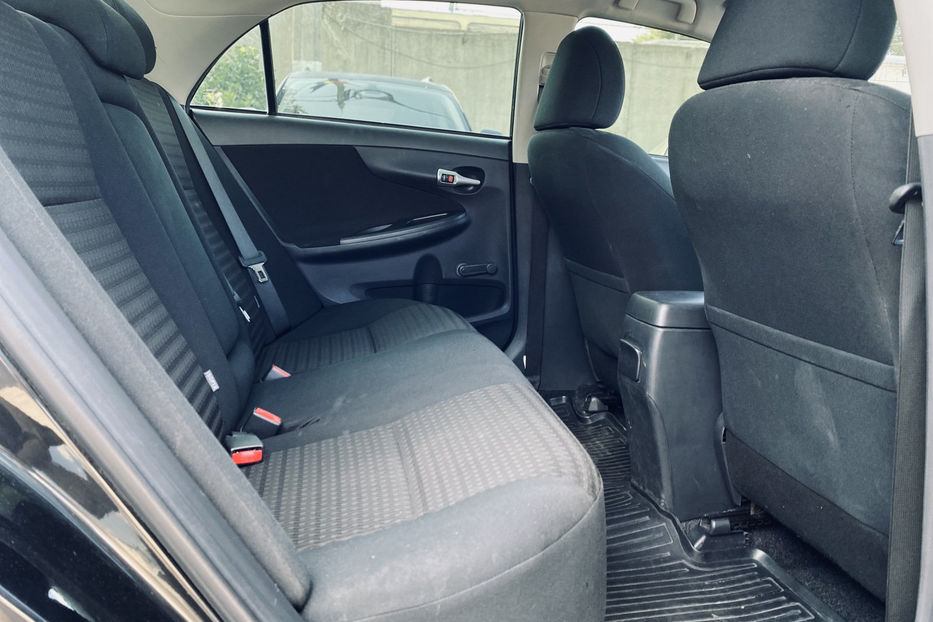 Продам Toyota Corolla 2011 года в Киеве