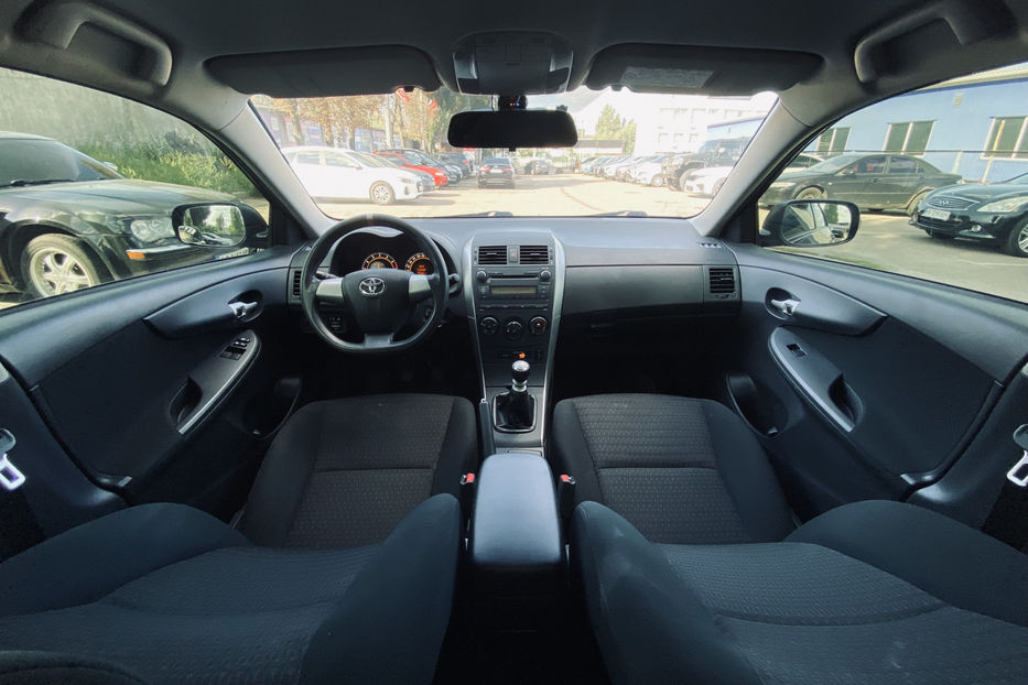 Продам Toyota Corolla 2011 года в Киеве