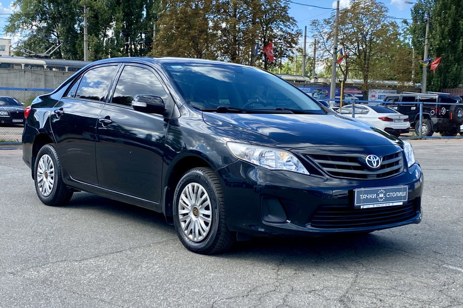 Продам Toyota Corolla 2011 года в Киеве