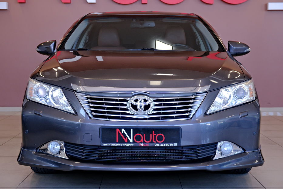 Продам Toyota Camry XV50 2014 года в Одессе
