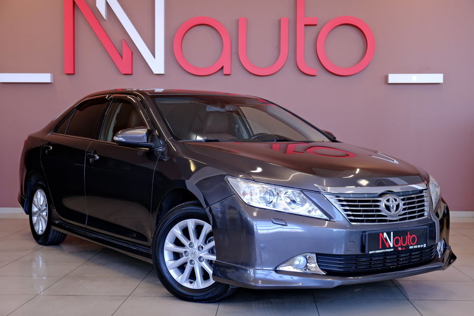 Продам Toyota Camry XV50 2014 года в Одессе