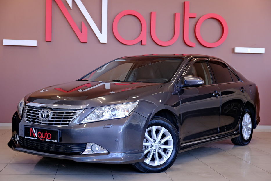 Продам Toyota Camry XV50 2014 года в Одессе