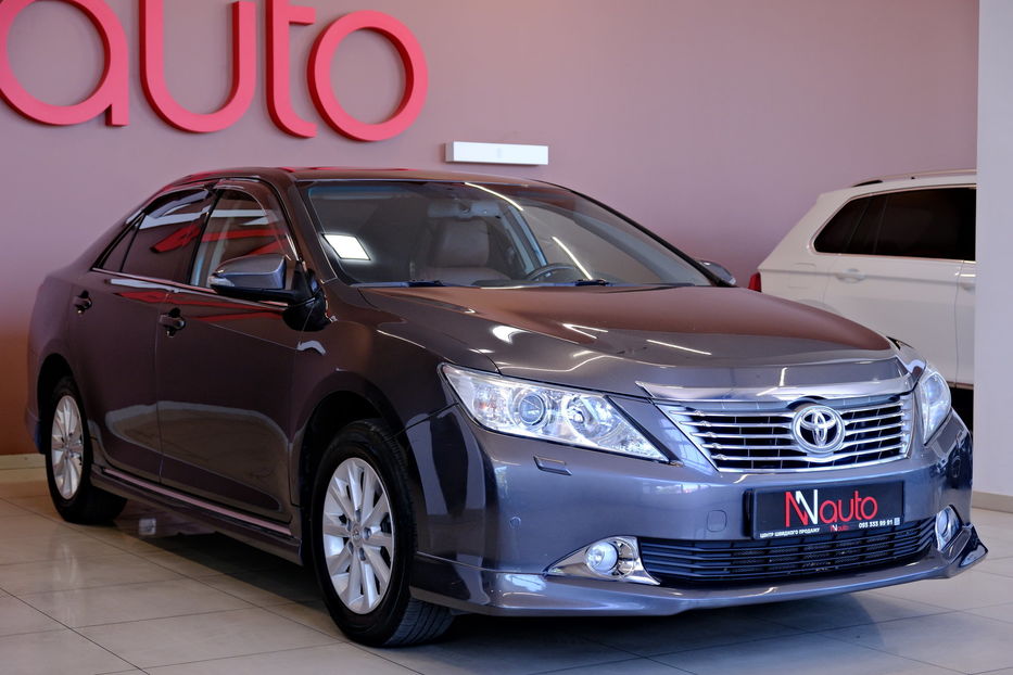 Продам Toyota Camry XV50 2014 года в Одессе