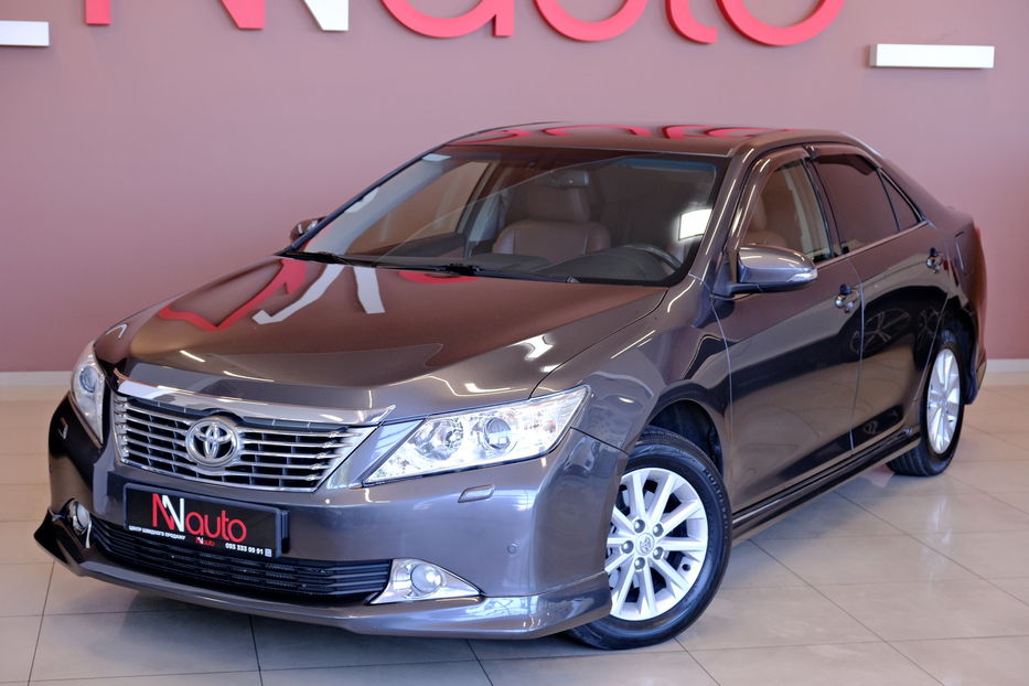 Продам Toyota Camry XV50 2014 года в Одессе
