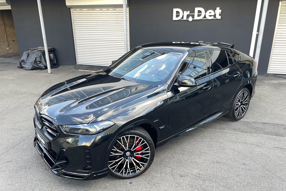 Продам BMW X6 M60i 2023 года в Киеве