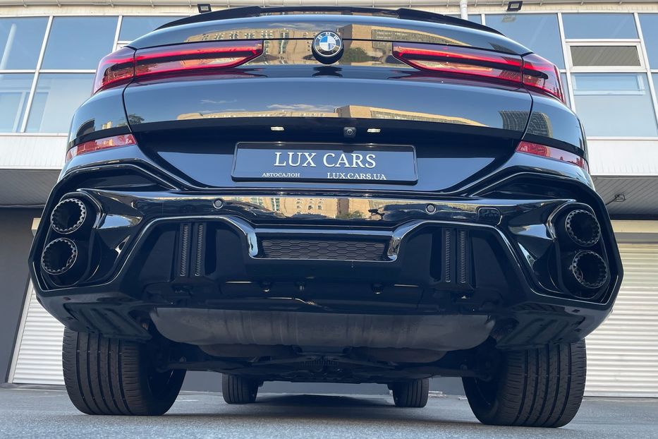 Продам BMW X6 M60i 2023 года в Киеве