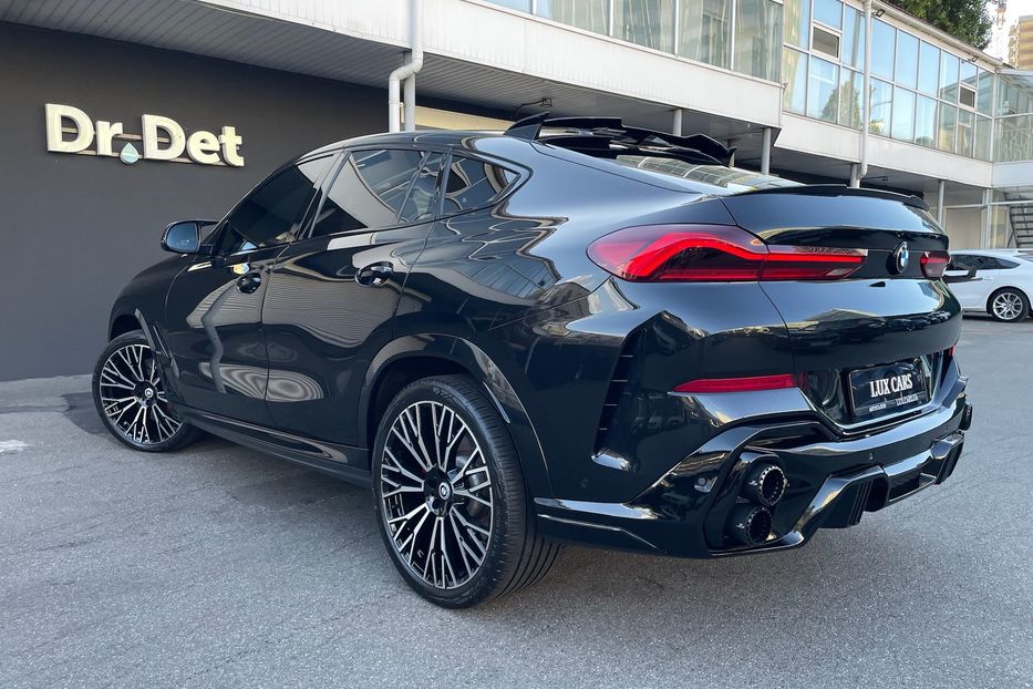 Продам BMW X6 M60i 2023 года в Киеве