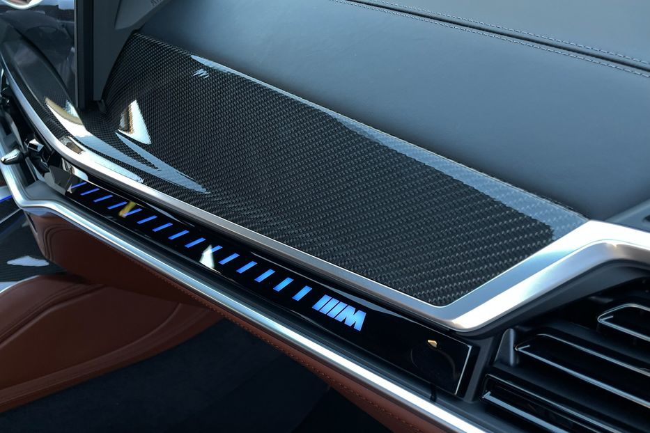 Продам BMW X6 M60i 2023 года в Киеве