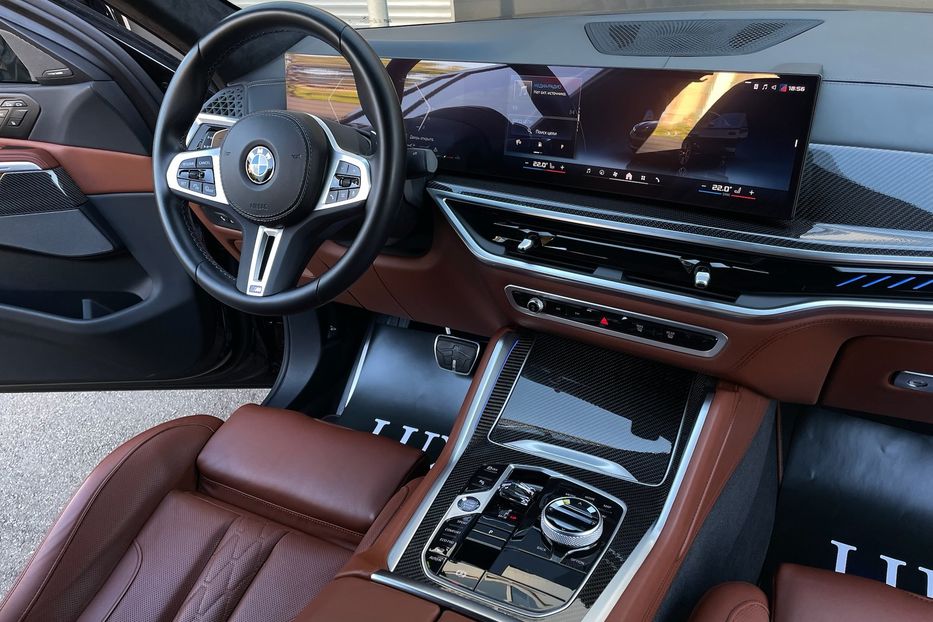 Продам BMW X6 M60i 2023 года в Киеве