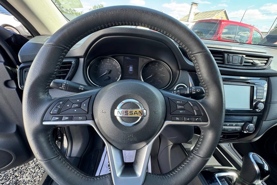 Продам Nissan Rogue 2017 года в Луцке