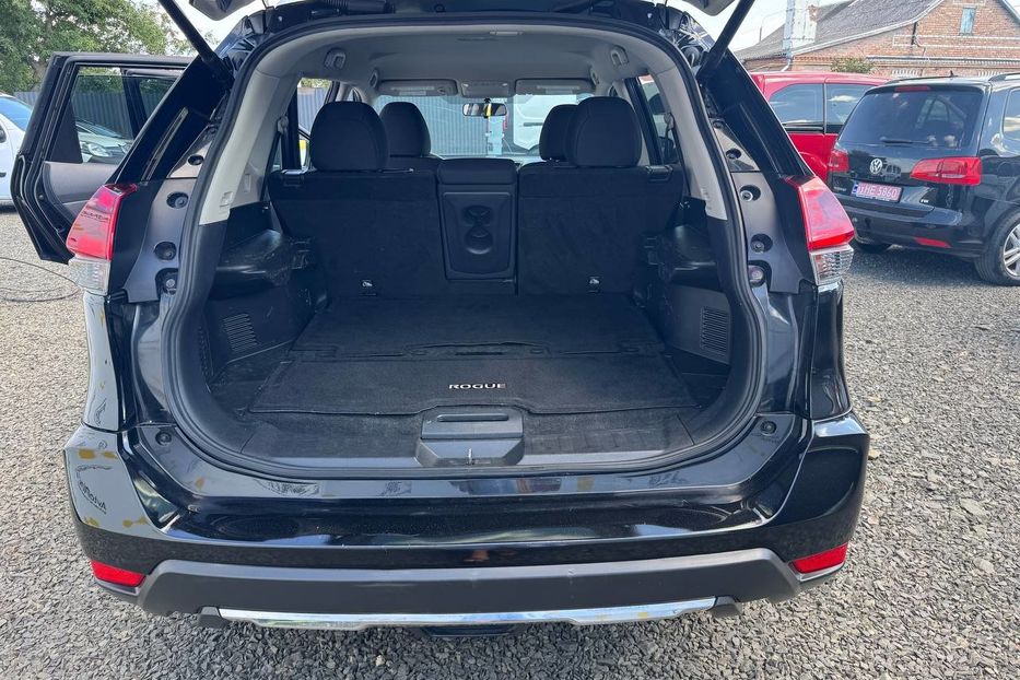 Продам Nissan Rogue 2017 года в Луцке
