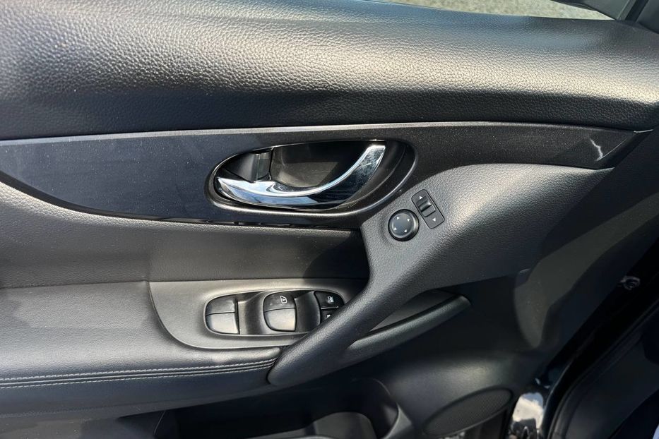 Продам Nissan Rogue 2017 года в Луцке