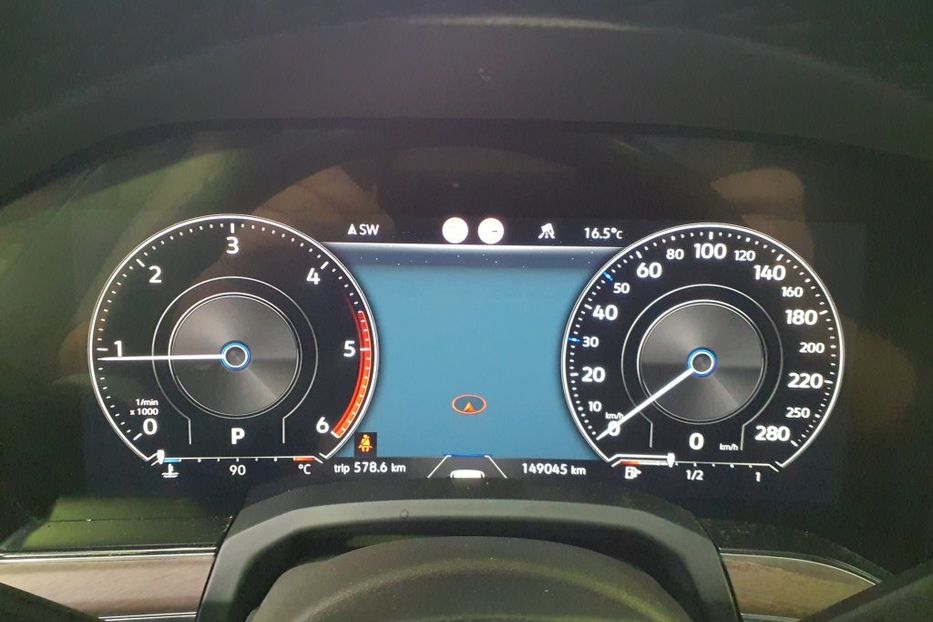 Продам Volkswagen Touareg 210 kw Авто в дорозі  2021 года в Львове