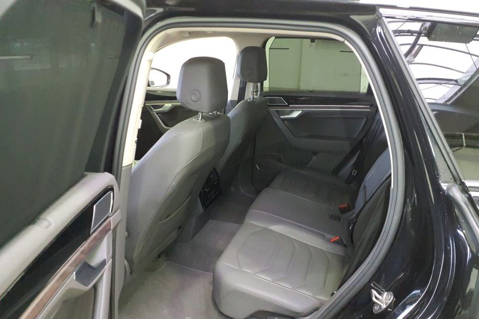 Продам Volkswagen Touareg 210 kw Авто в дорозі  2021 года в Львове