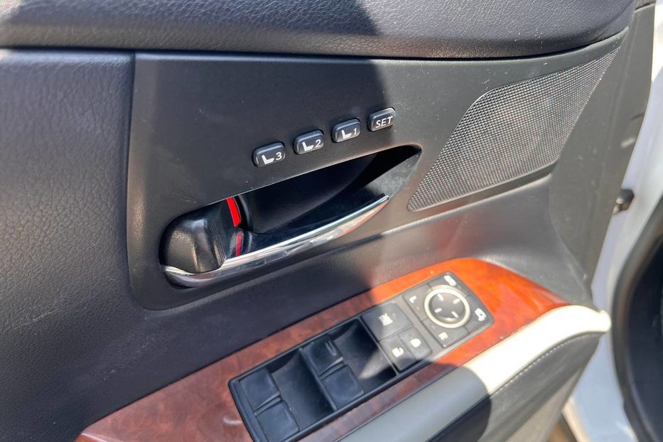 Продам Lexus RX 450 2010 года в Черновцах