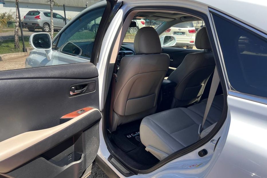 Продам Lexus RX 450 2010 года в Черновцах