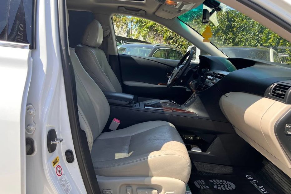 Продам Lexus RX 450 2010 года в Черновцах