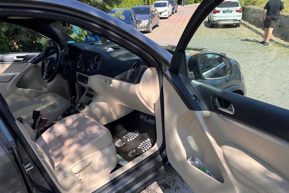 Продам Volkswagen Tiguan 2012 года в Черновцах
