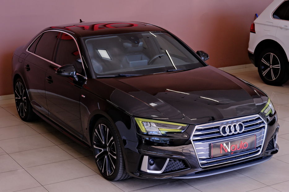 Продам Audi A4 2019 года в Одессе