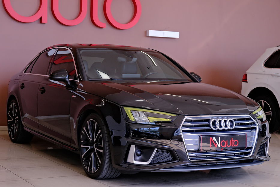 Продам Audi A4 2019 года в Одессе