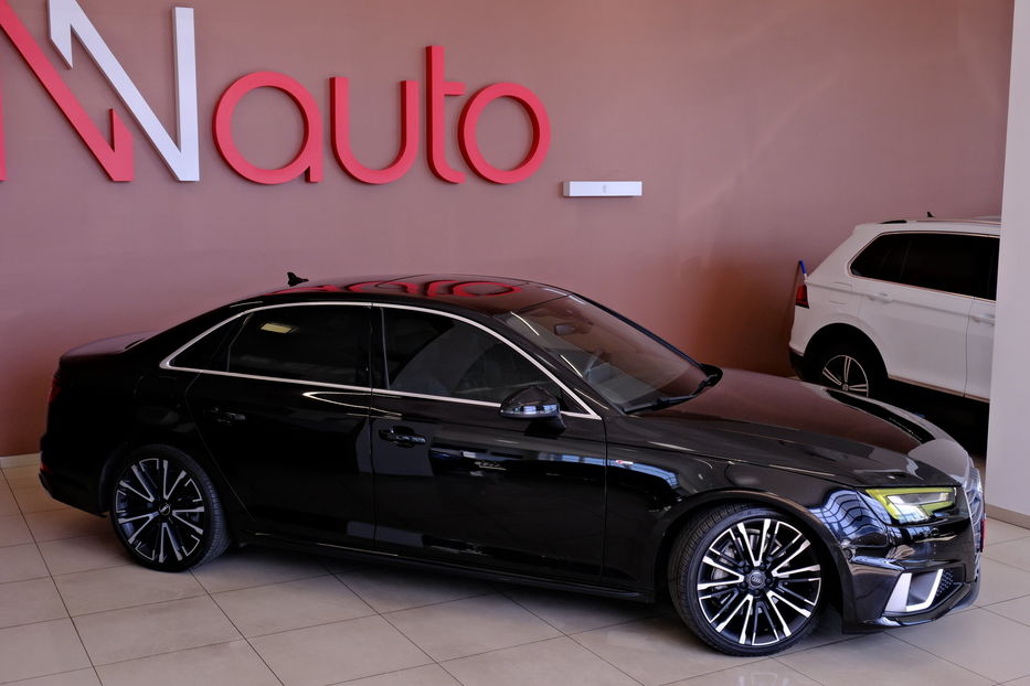 Продам Audi A4 2019 года в Одессе