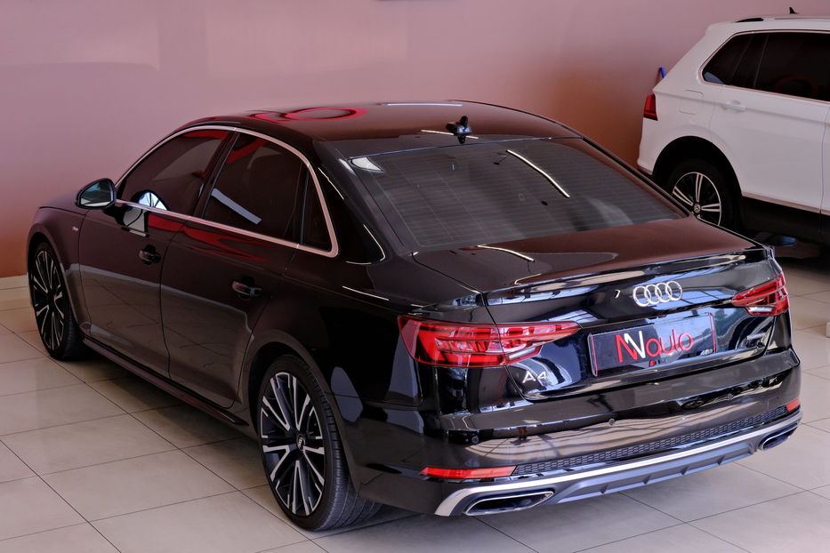 Продам Audi A4 2019 года в Одессе