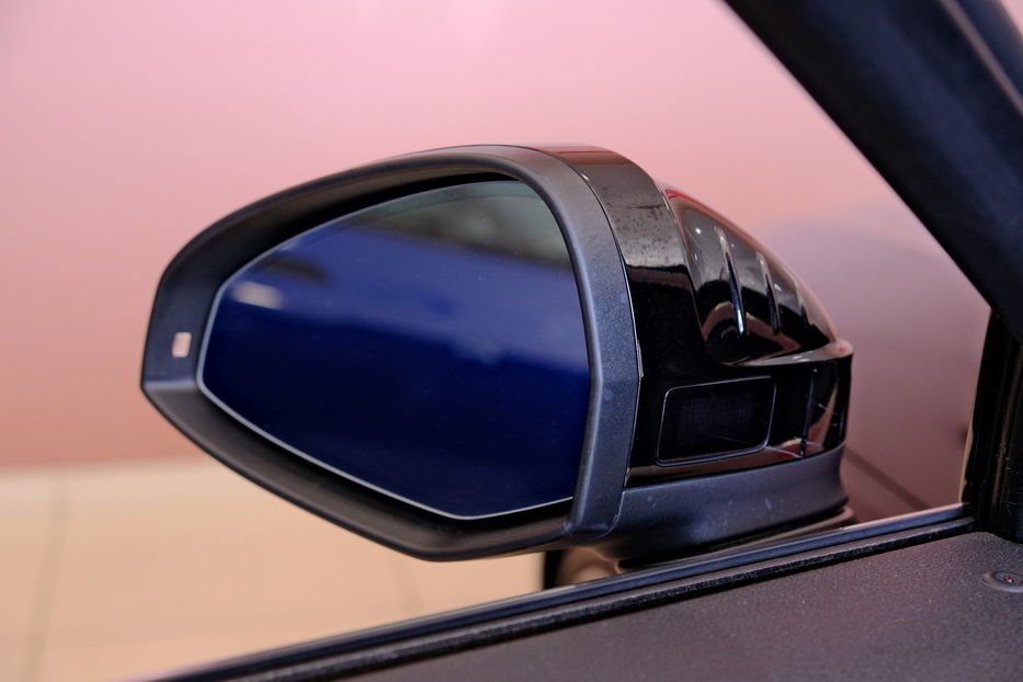 Продам Audi A4 2019 года в Одессе