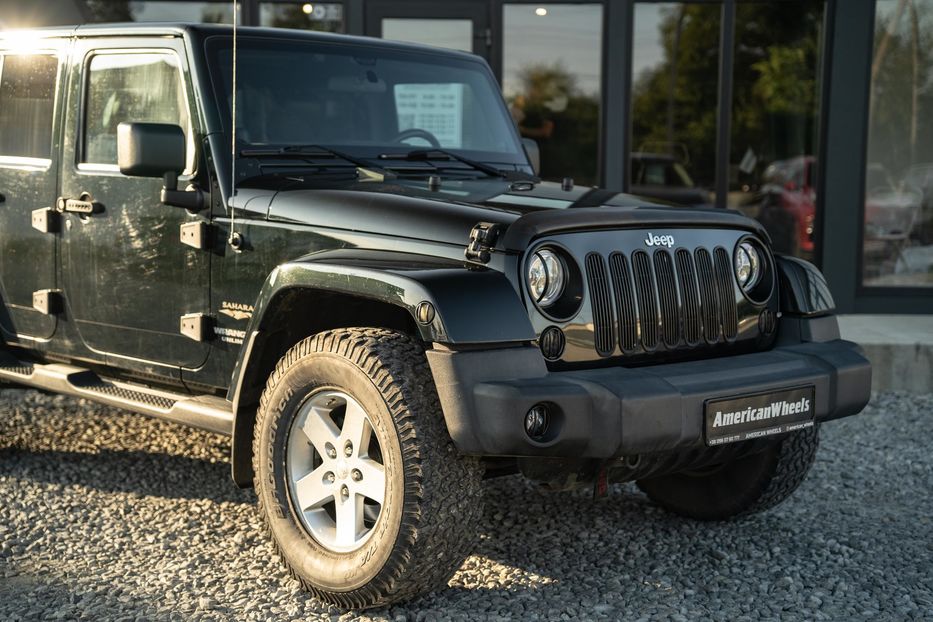 Продам Jeep Wrangler 2012 года в Черновцах