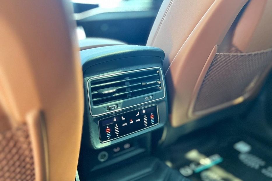 Продам Audi Q8 2020 года в г. Черневцы, Винницкая область